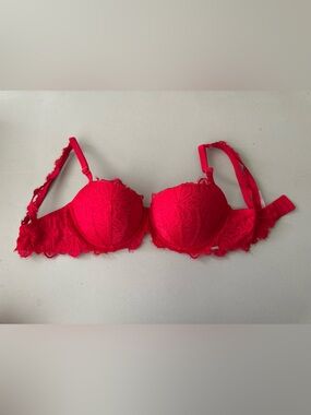 NWOT VS PINK Date Pushup Bra 34DD Lace over Cups RED Victorias Secret